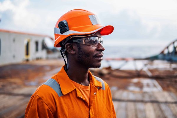 Quels types de verrières personnalisées et services sont proposés chez AB ?