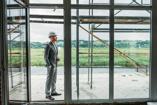 Plots pour dalle terrasse : combien coûtent ces éléments ?